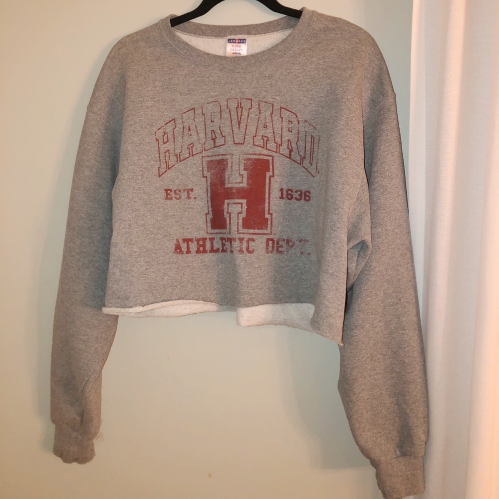 Harvard sweatshirt